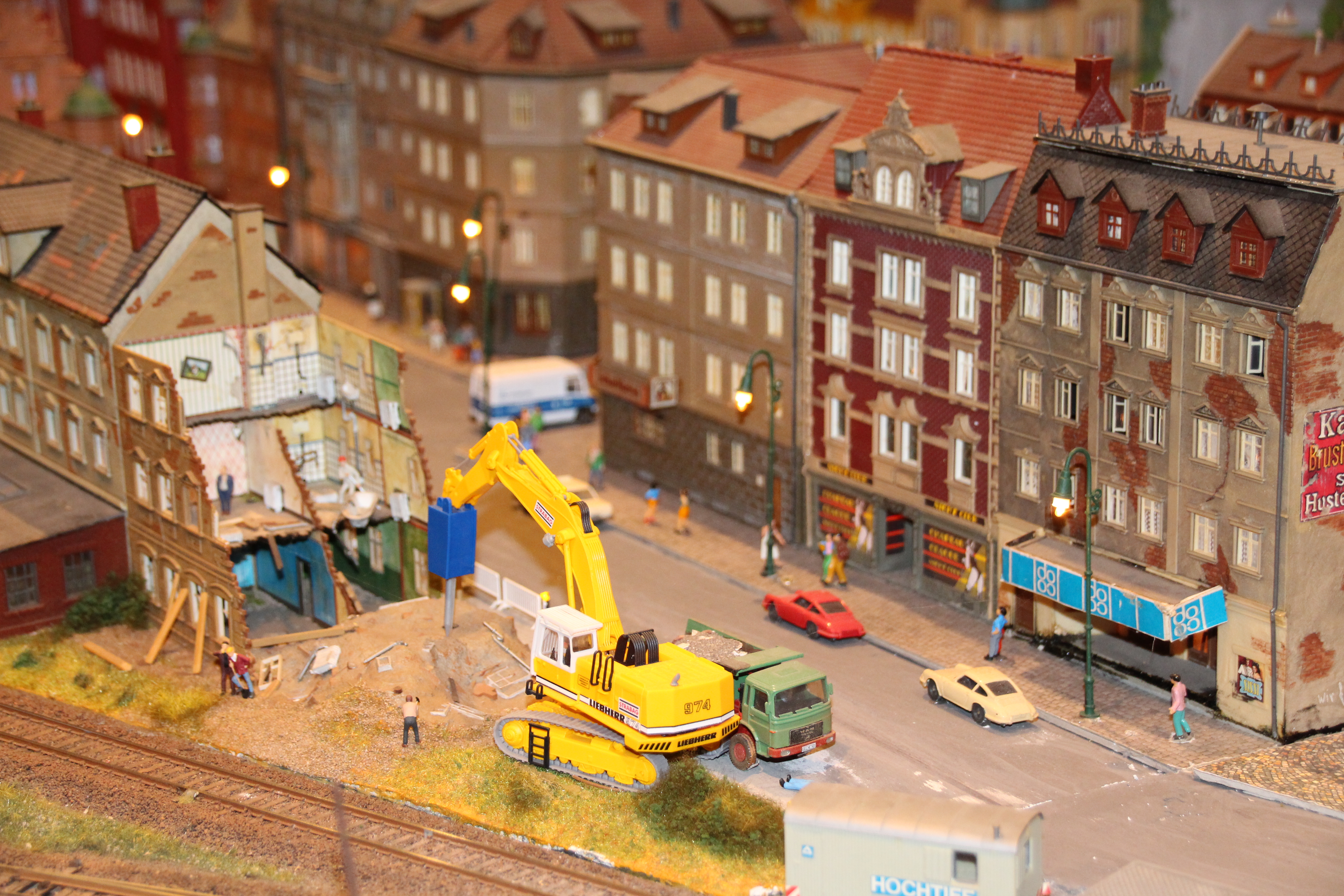 9)	Einbau eines Car Systems